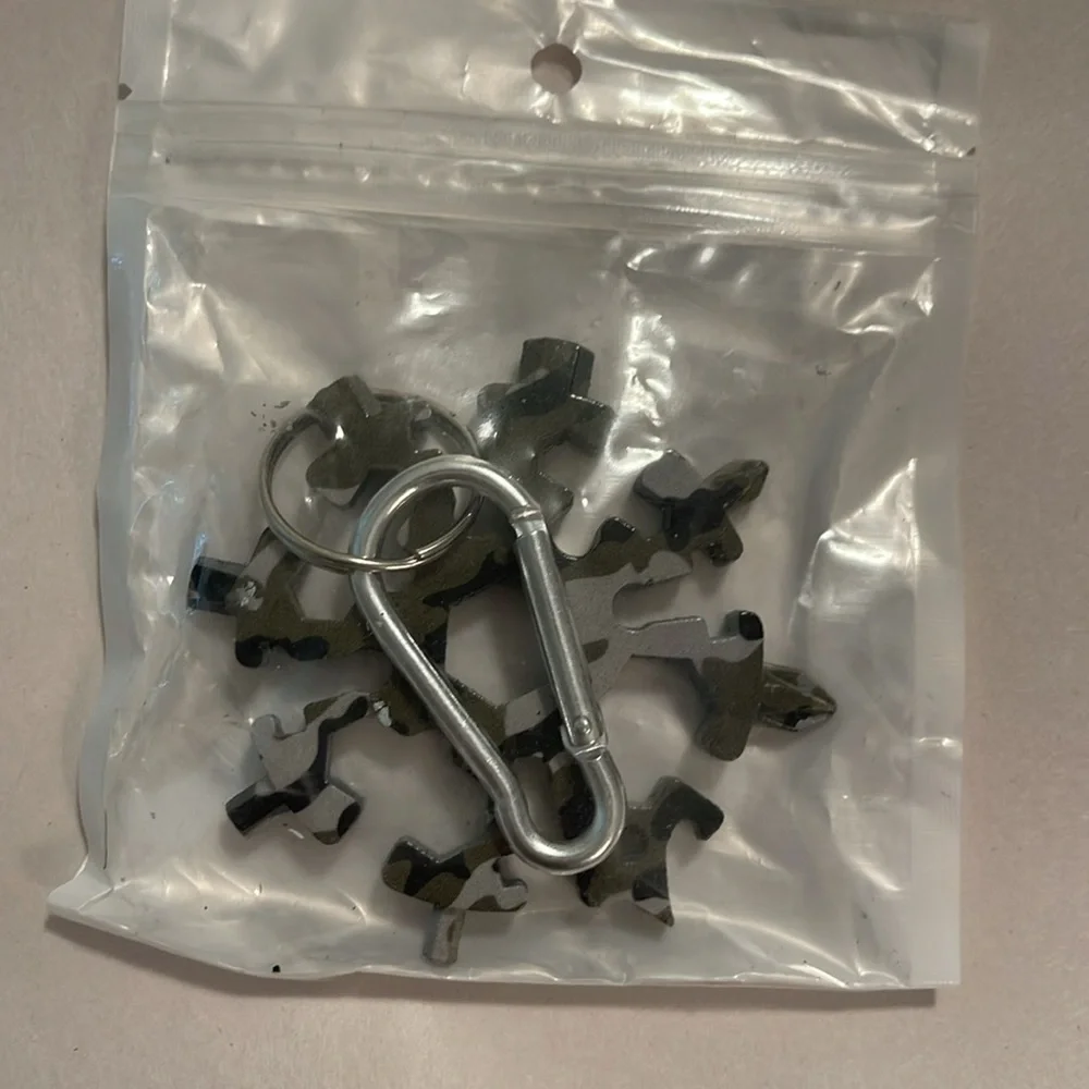 18-in-1 Snowflake Multitool Stainless Steel Multi-Tool Key Ring Carabiner Clip
